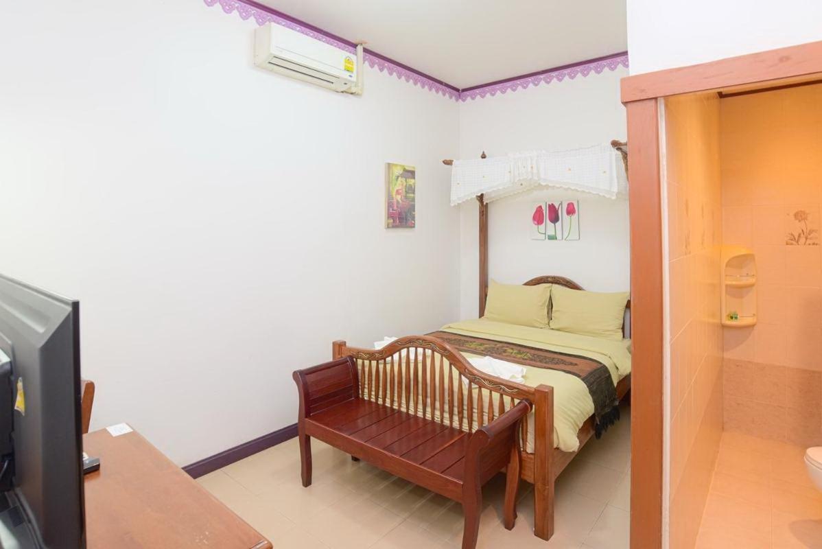 Ban Ao Thong Hotell Trang Eksteriør bilde