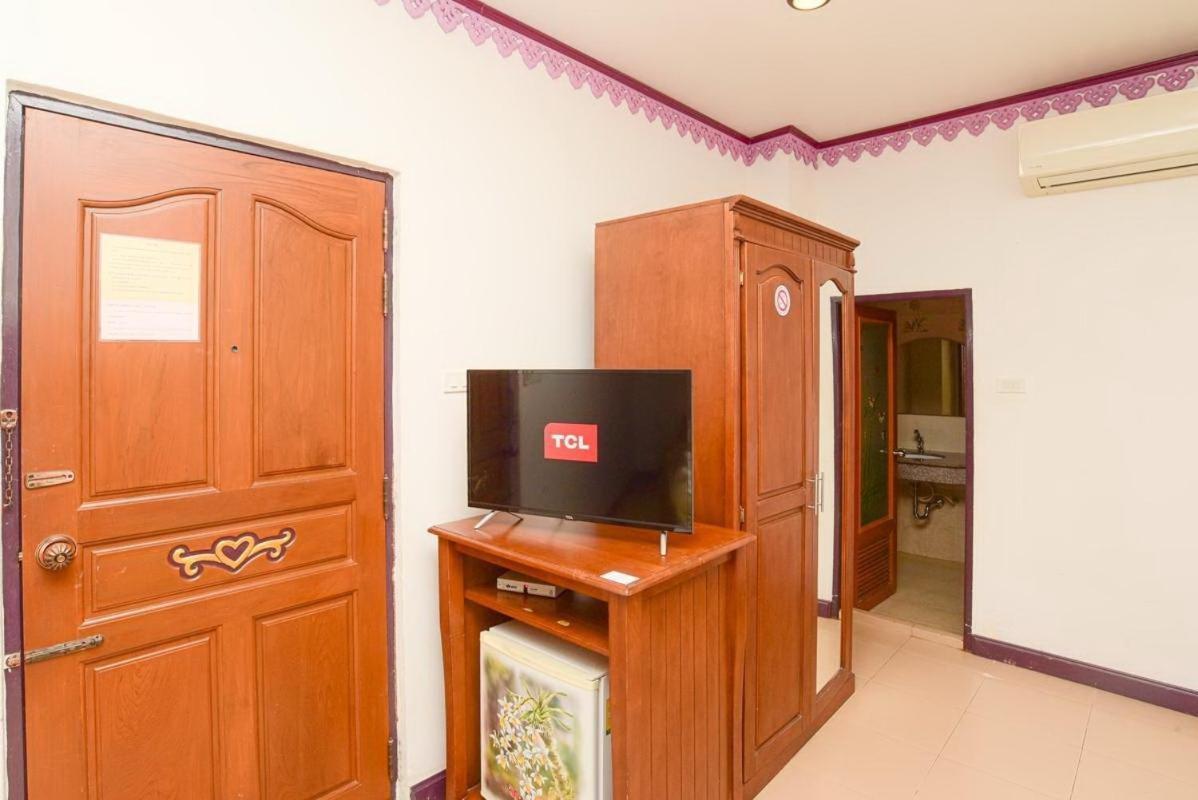 Ban Ao Thong Hotell Trang Eksteriør bilde